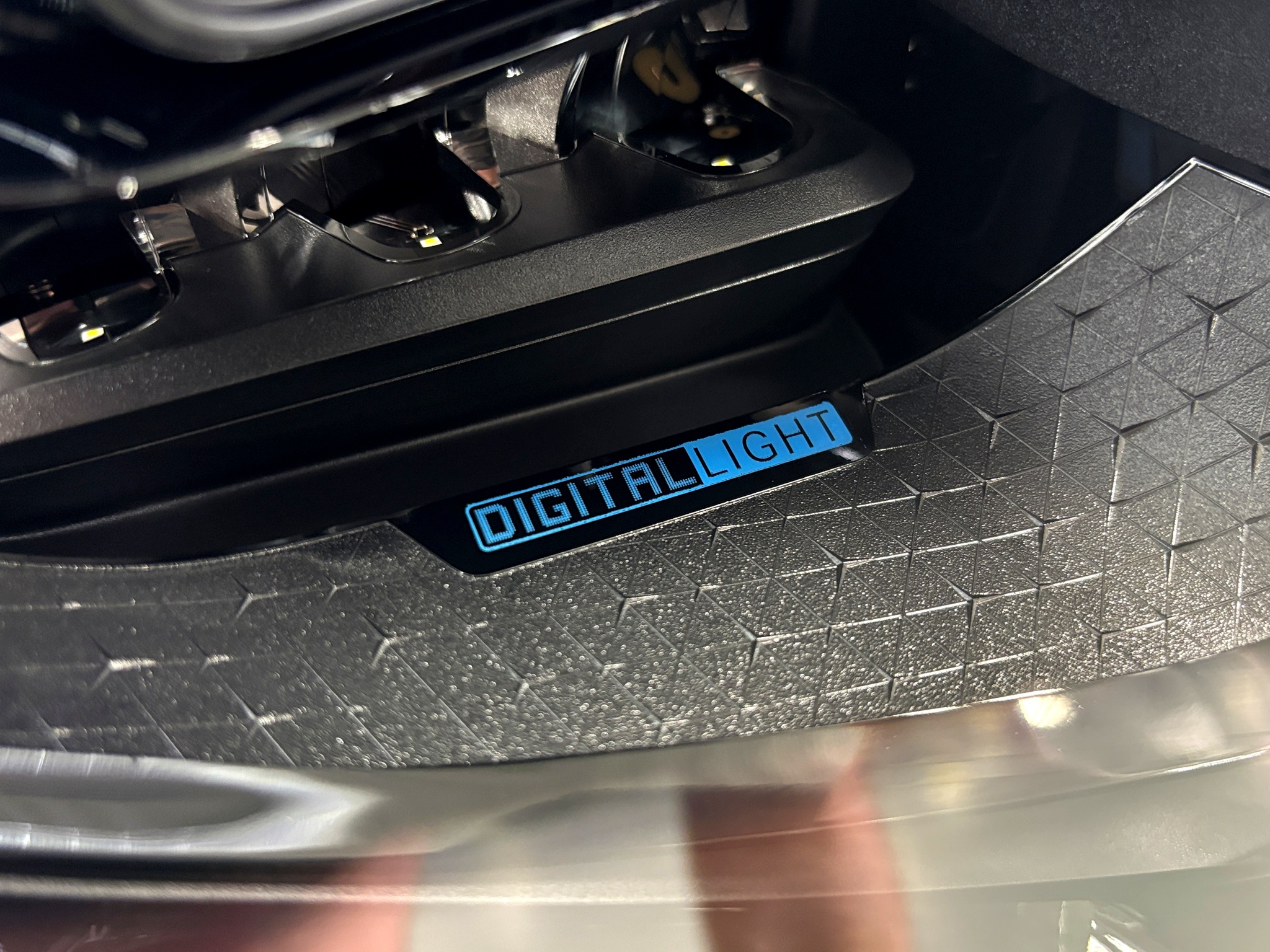 2023 Mercedes-Benz EQS