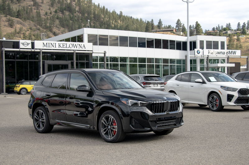 2025 BMW X1 xDrive28i