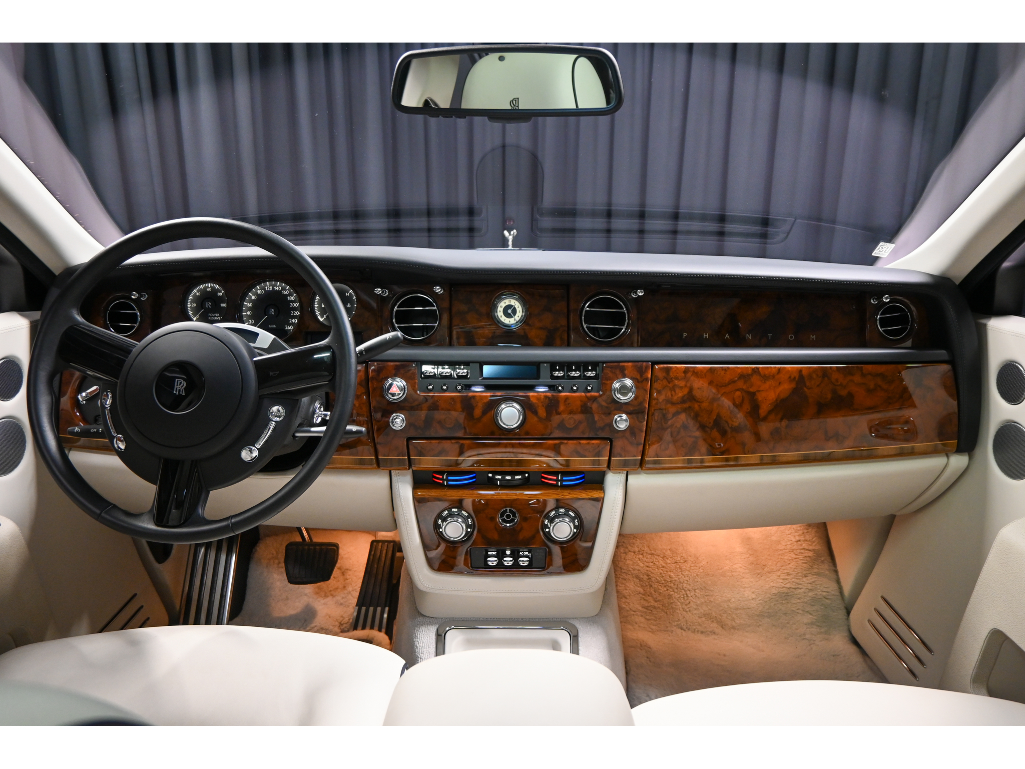2011 Rolls-Royce Phantom