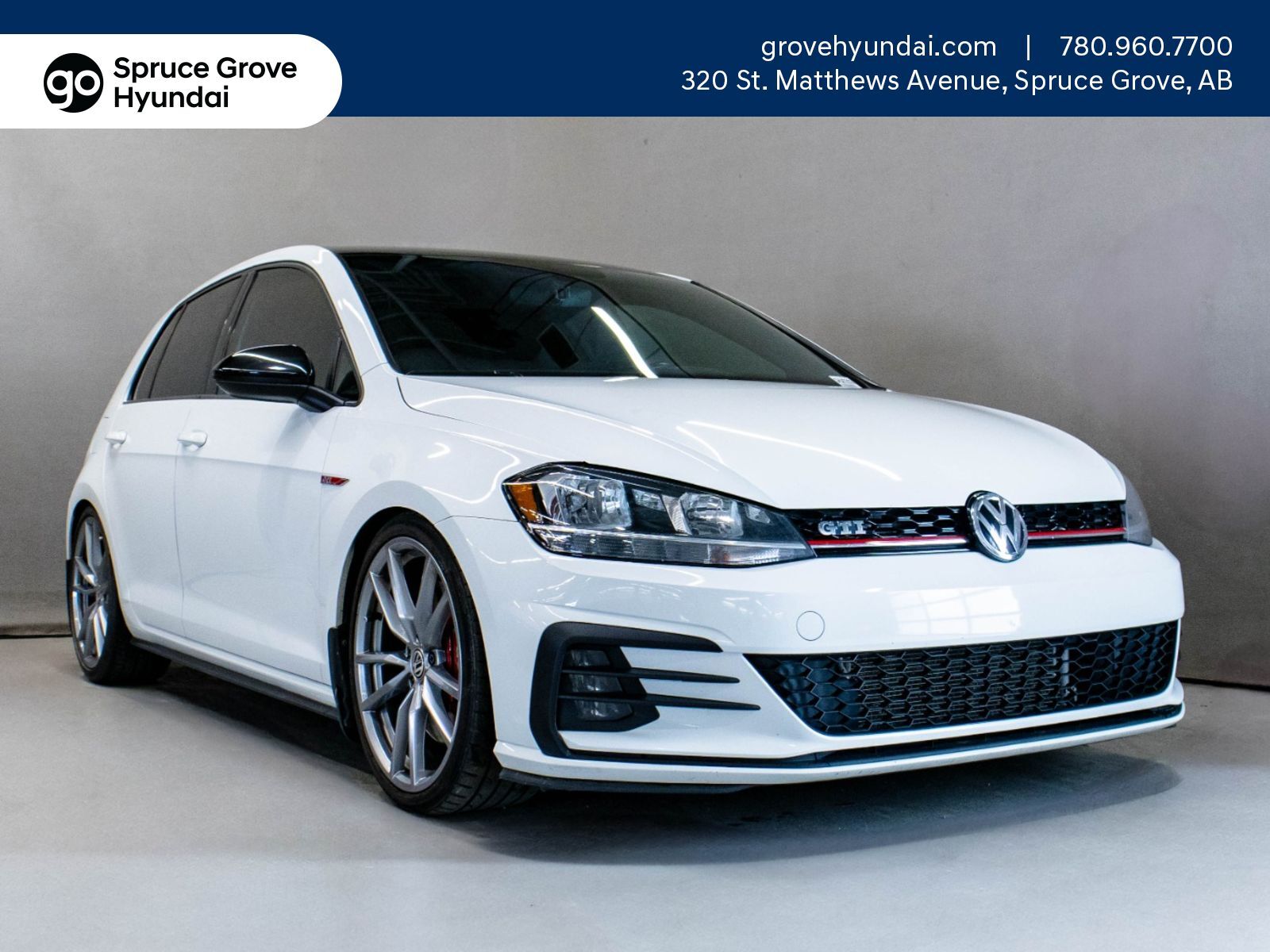 2018 Volkswagen Golf GTI Autobahn: Apple CarPlay, Heated Seats, Dual Climat