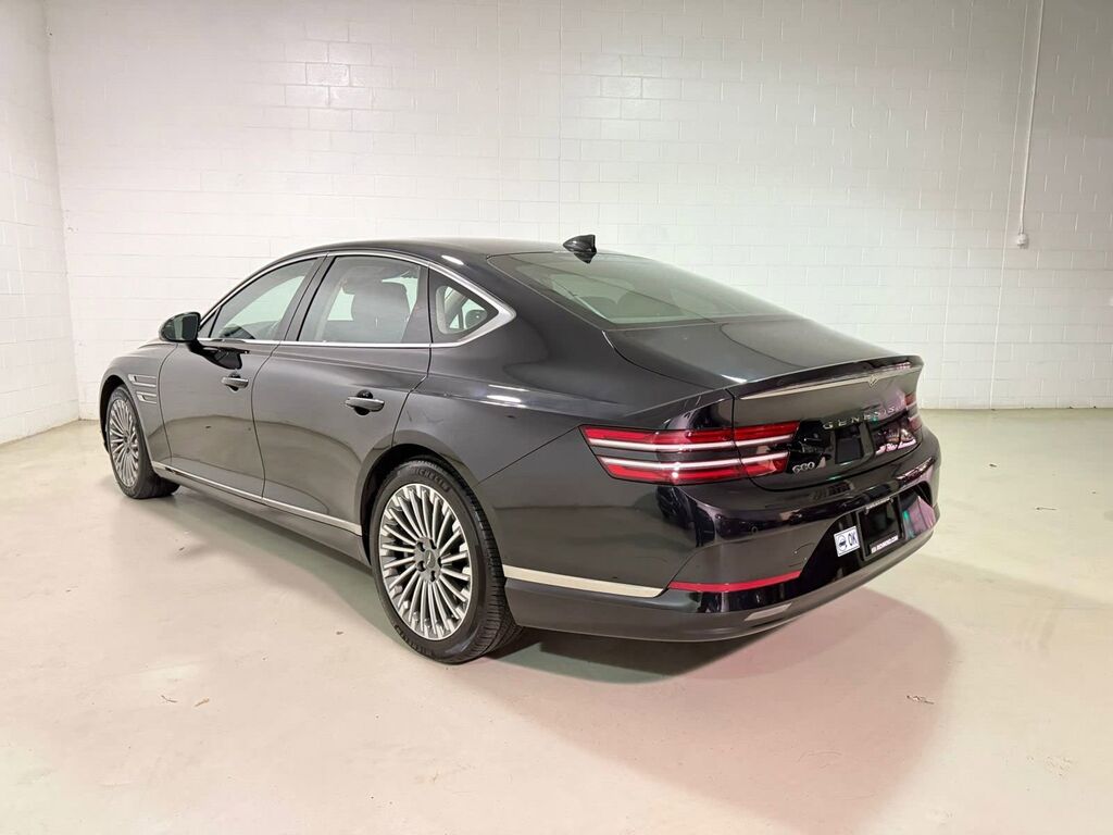 2023 Genesis Electrified G80 Prestige AWD, Vancouver, Cash