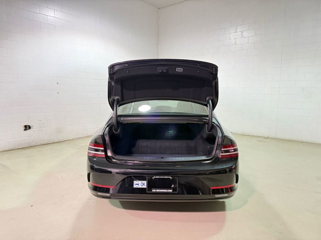 2023 Genesis Electrified G80 Prestige AWD, Vancouver, Cash