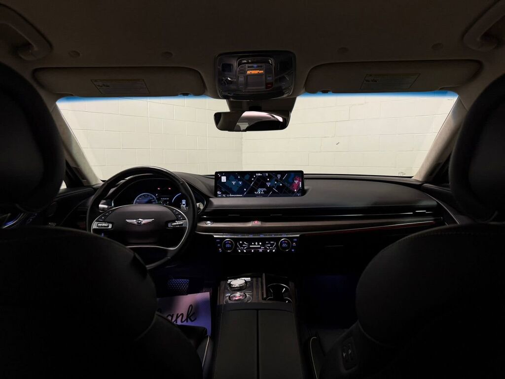 2023 Genesis Electrified G80 Prestige AWD, Vancouver, Cash