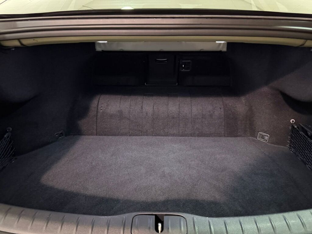 2023 Genesis Electrified G80 Prestige AWD, Vancouver, Cash