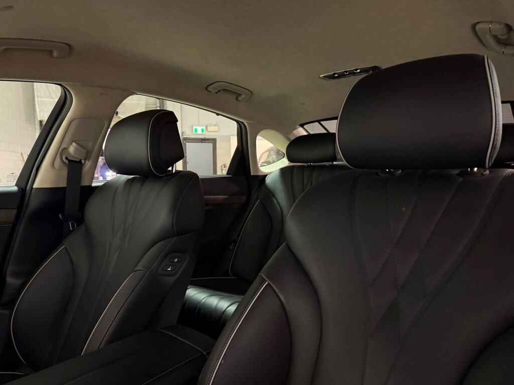 2023 Genesis Electrified G80 Prestige AWD, Vancouver, Cash