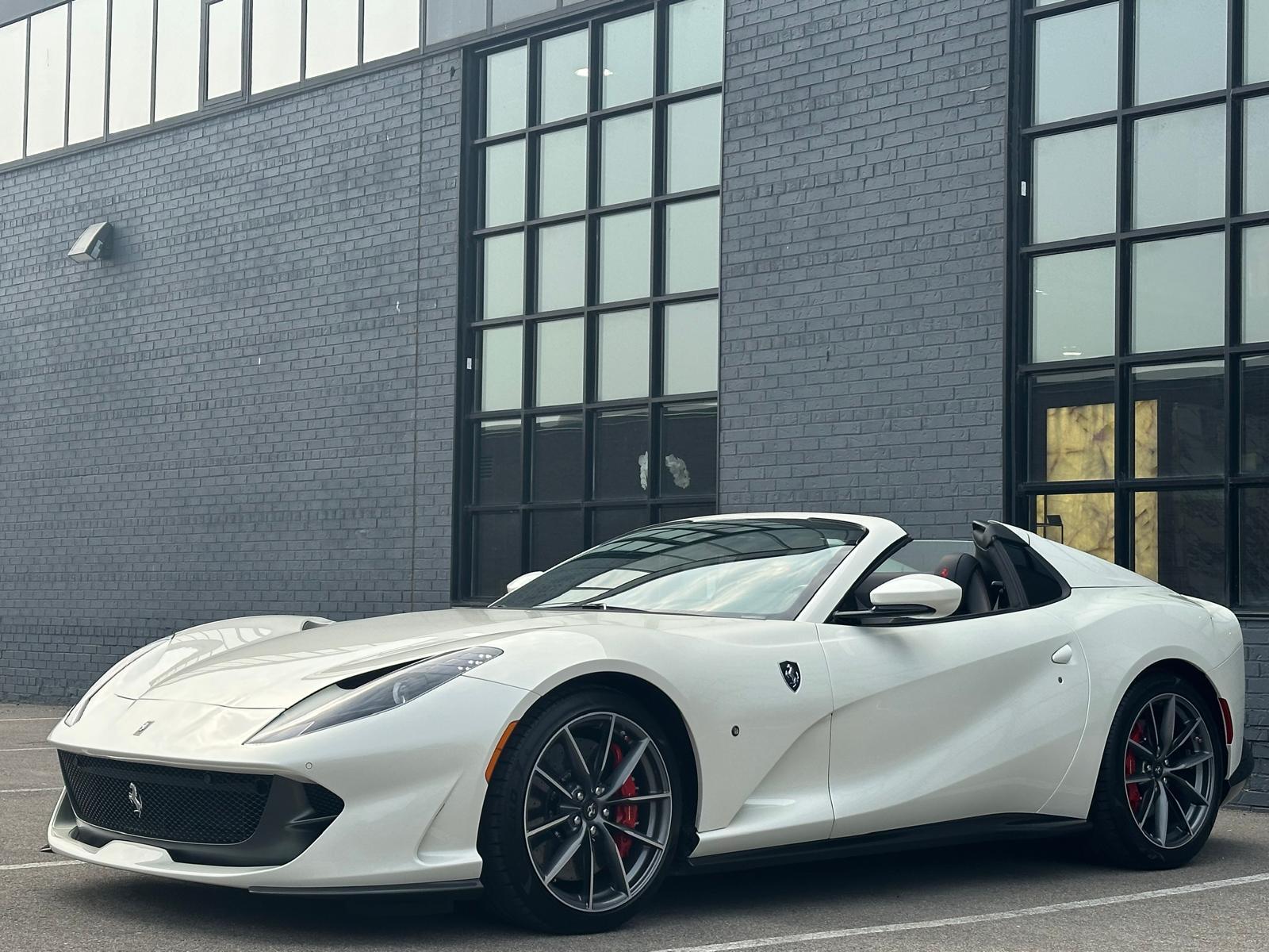 2021 Ferrari 812 GTS 