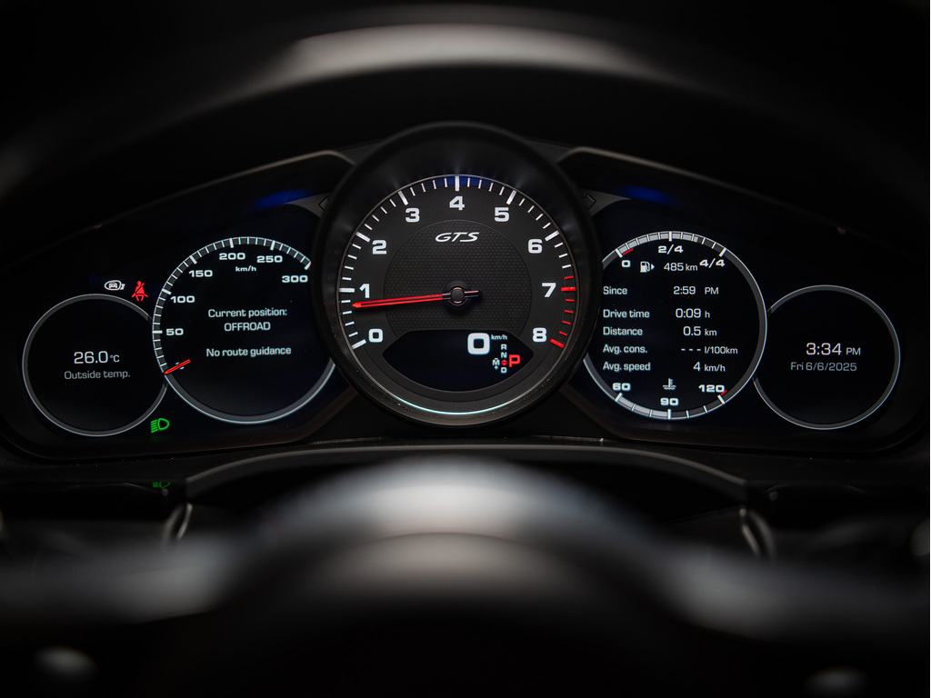 2021 Porsche Cayenne Coupe GTS, Toronto, Cash