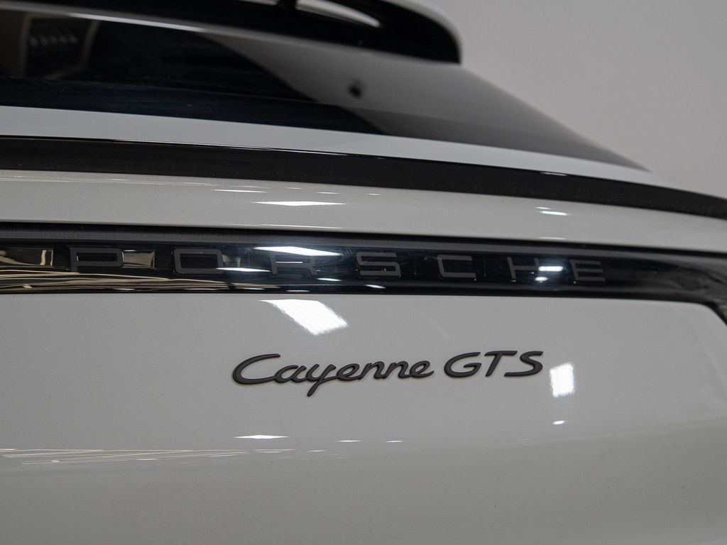 2021 Porsche Cayenne Coupe GTS, Toronto, Cash