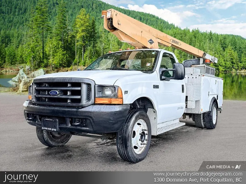 2000 Ford F-450 