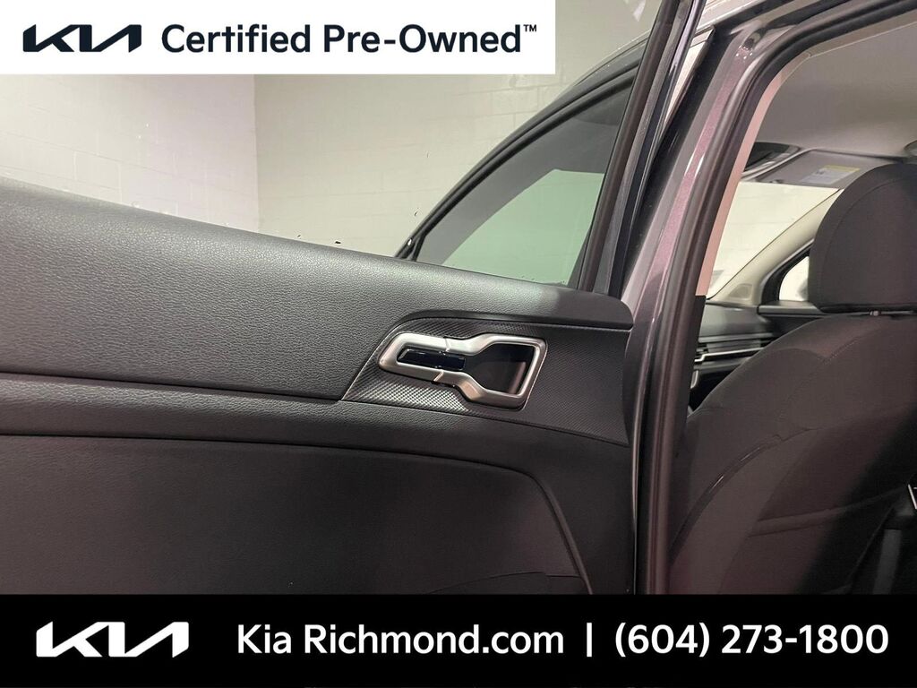 2023 Kia Sportage LX, Vancouver, Cash