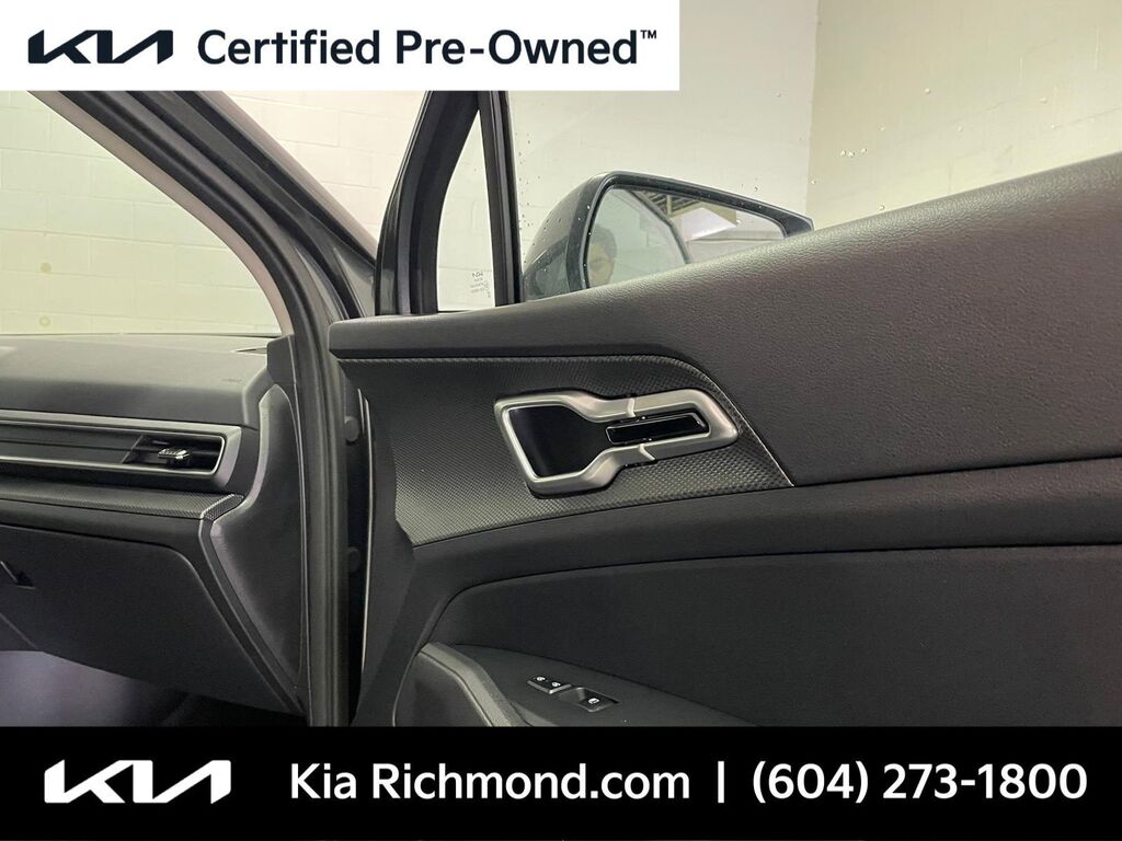 2023 Kia Sportage LX, Vancouver, Cash