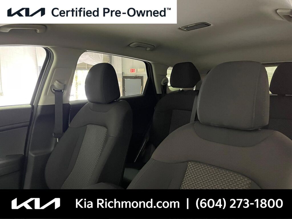 2023 Kia Sportage LX, Vancouver, Cash
