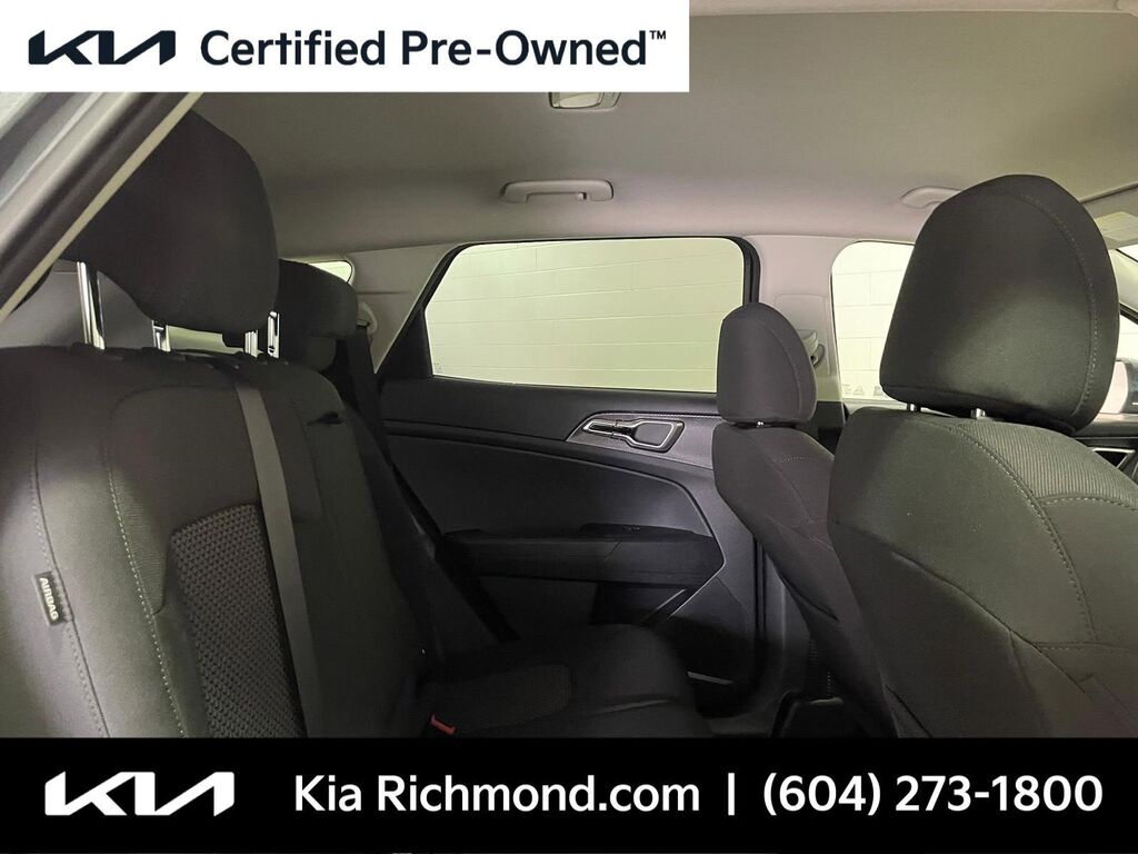 2023 Kia Sportage LX, Vancouver, Cash