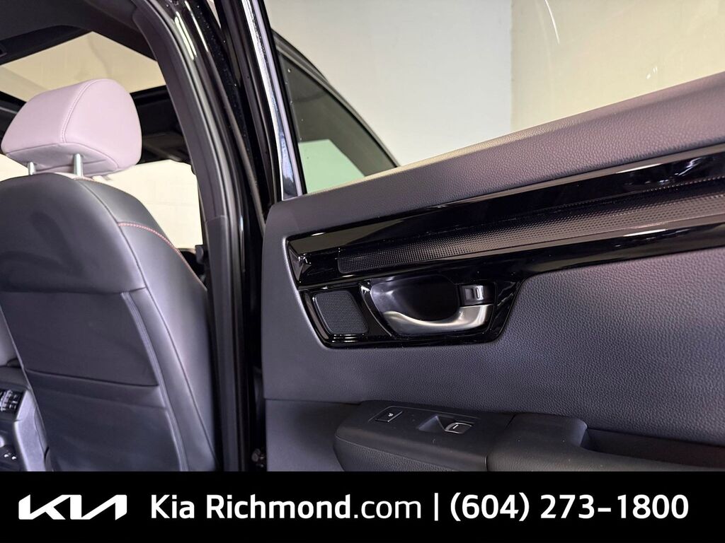 2024 Honda CR-V Touring Hybrid, Vancouver, Cash