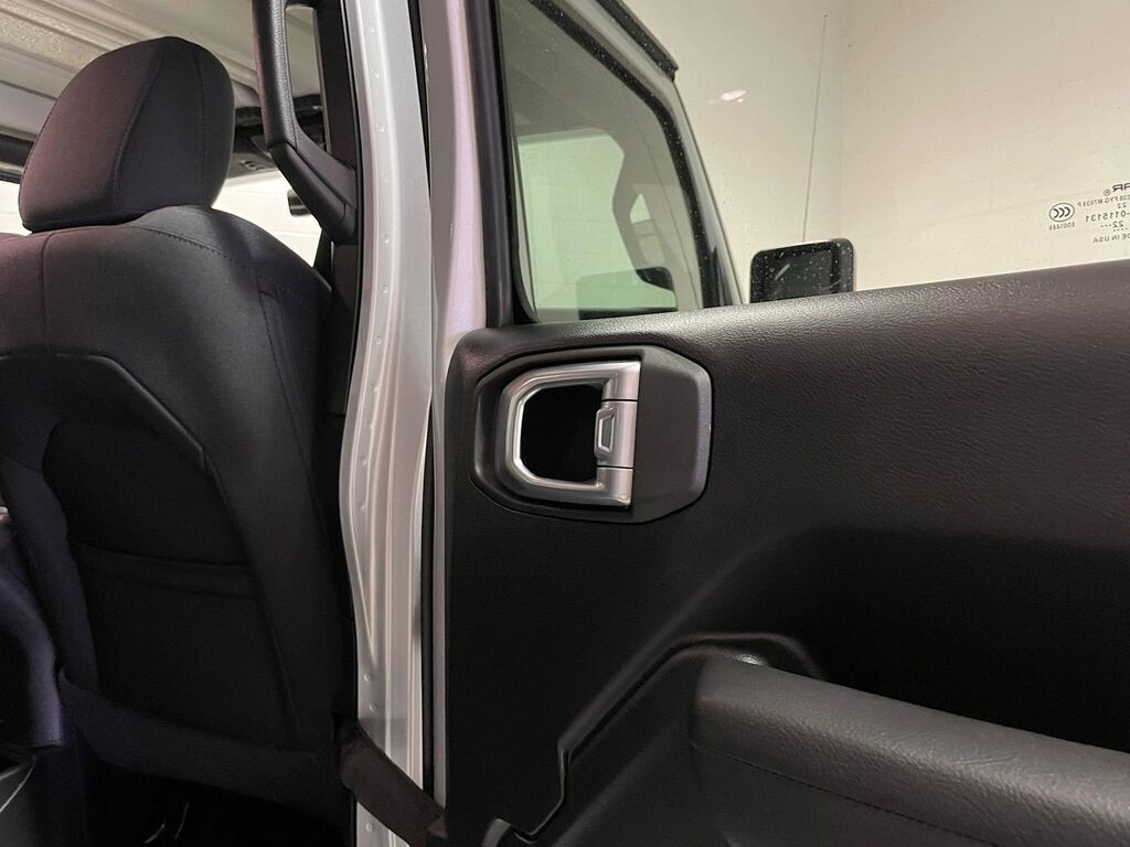 2023 Jeep Wrangler 4-Door Sport S, Vancouver, Cash