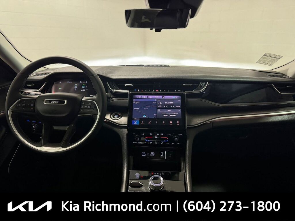 2023 Jeep Grand Cherokee 4xe 4x4   Plug-in Hybrid   Low kms   Fully Loaded, Vancouver, Cash