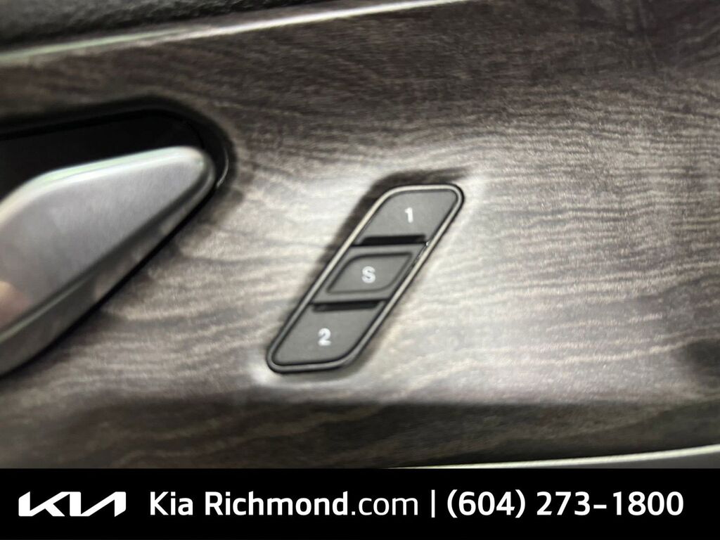 2023 Jeep Grand Cherokee 4xe 4x4   Plug-in Hybrid   Low kms   Fully Loaded, Vancouver, Cash