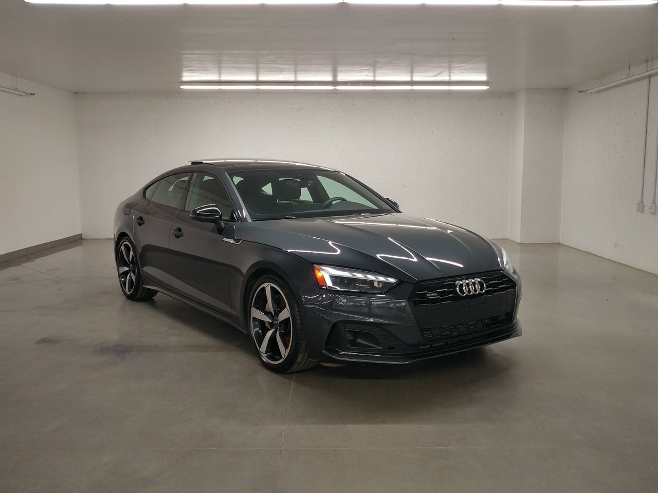 2024 Audi A5 Sportback KOMFORT QUATTRO VORSPRUNG TOIT| CARPLAY| CAMERA
