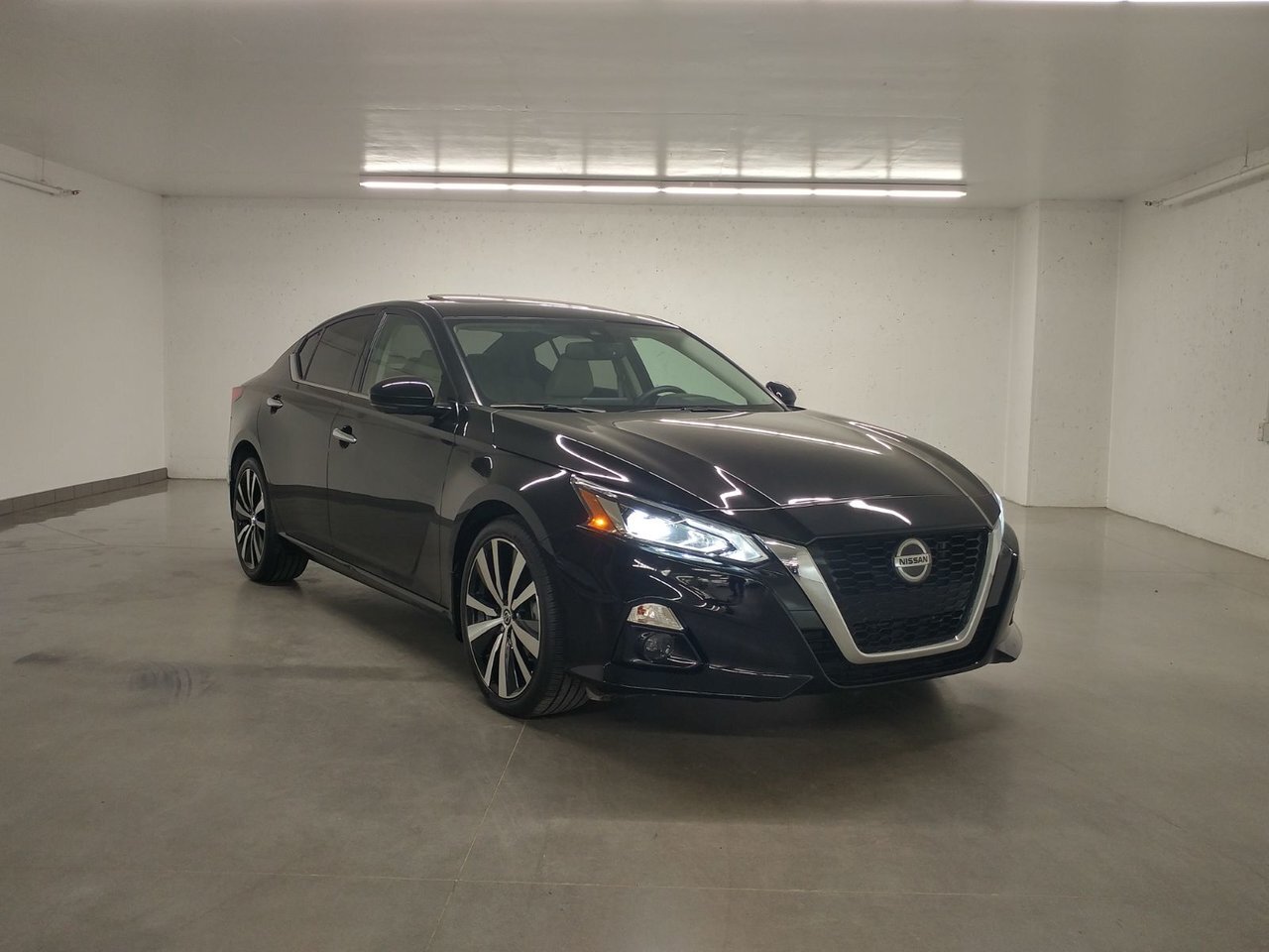 2022 Nissan Altima 2.5 PLATINUM AWD TOIT | CUIR | NAVI | CARPLAY