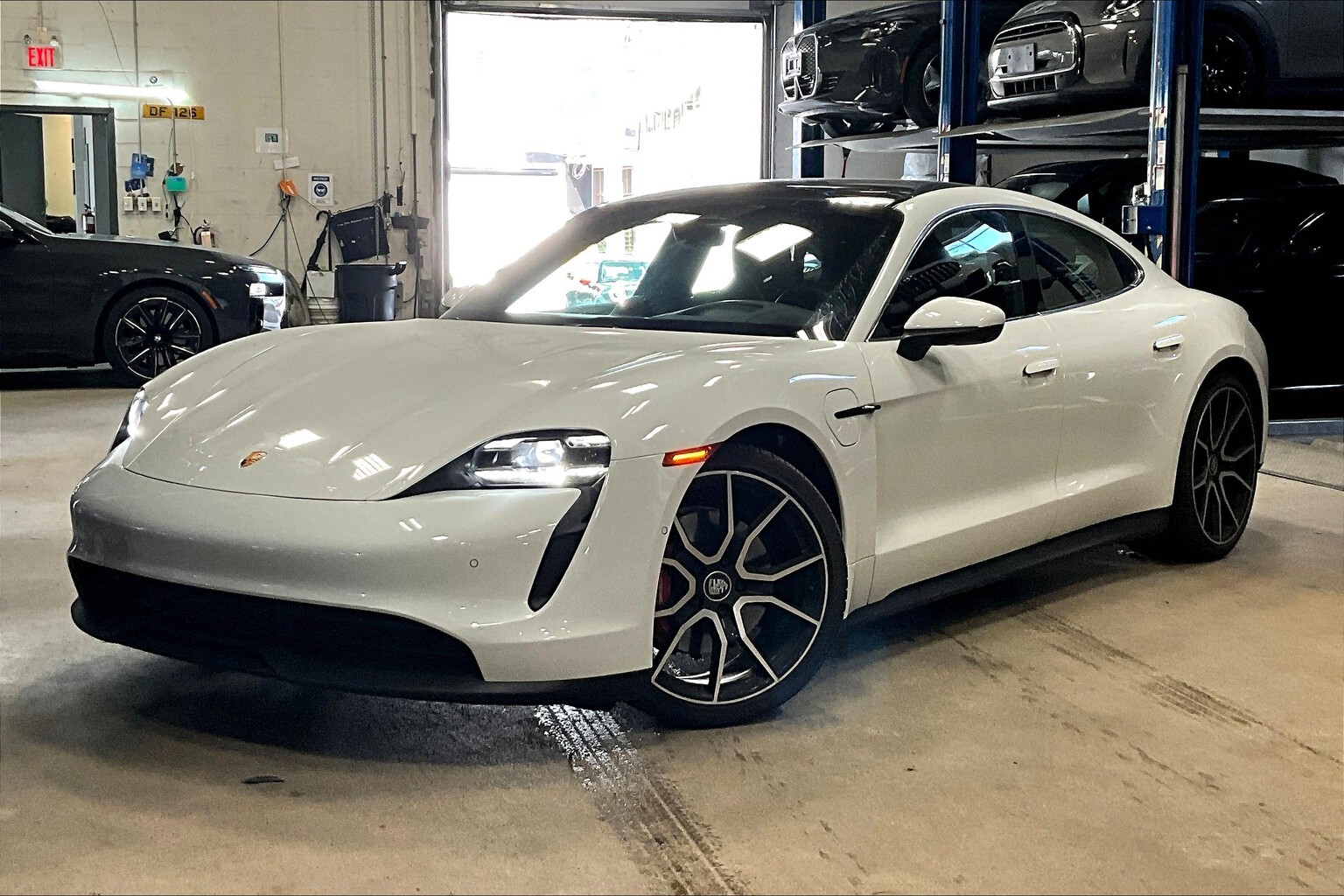 2023 Porsche Taycan 4S