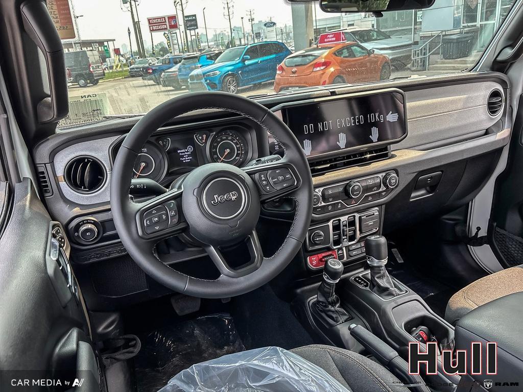 2025 Jeep Wrangler 4-Door Willys, Toronto, Cash