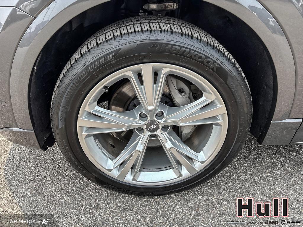 2019 Audi Q8 55 Technik, Toronto, Cash