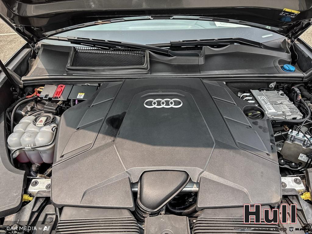 2019 Audi Q8 55 Technik, Toronto, Cash