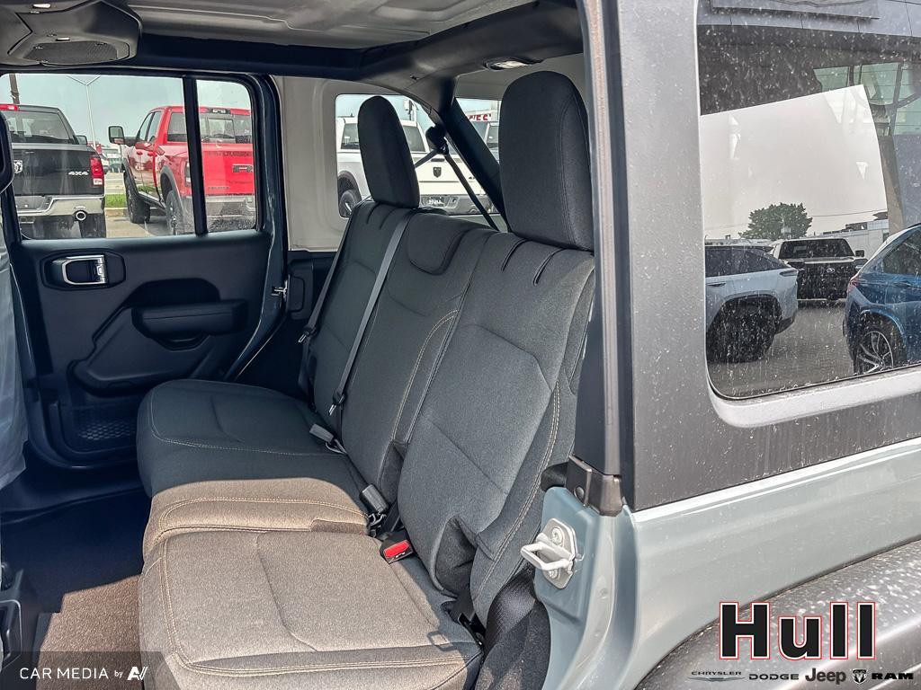 2025 Jeep Wrangler 4-Door Willys, Toronto, Cash