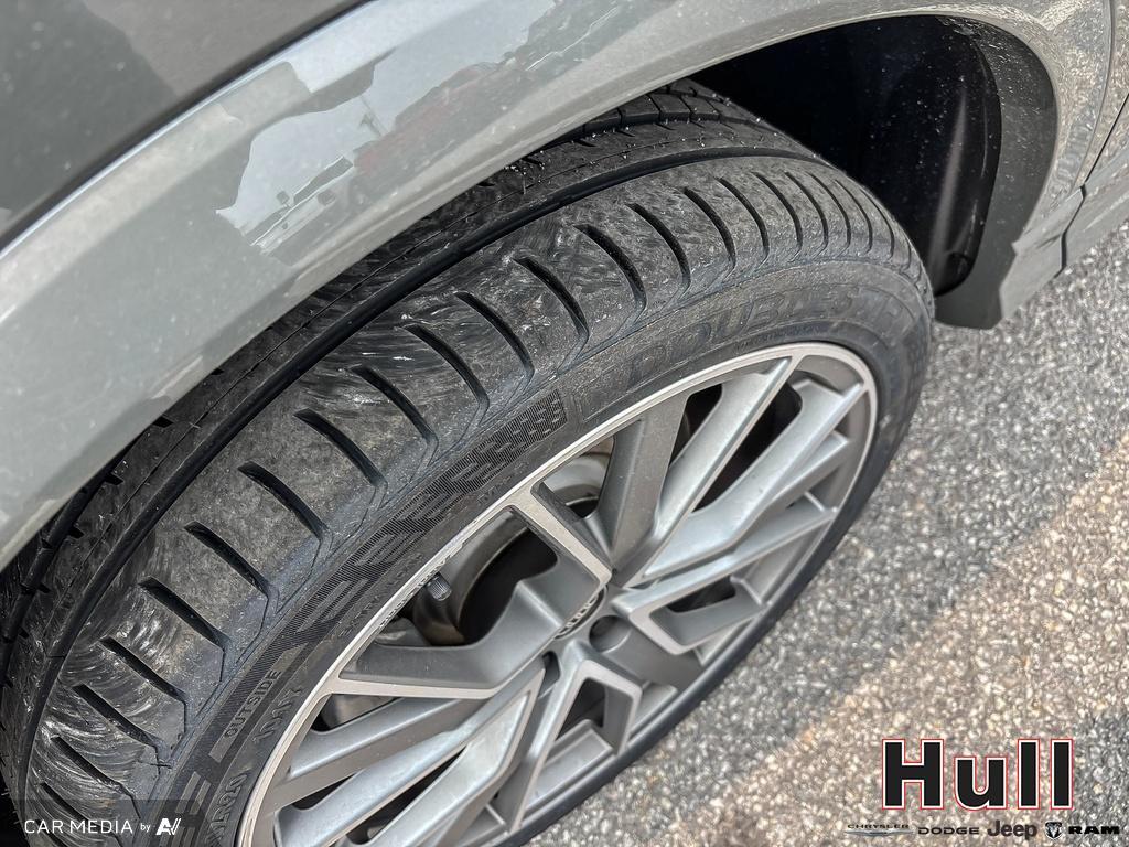 2023 Audi Q3 45 Progressiv, Toronto, Cash