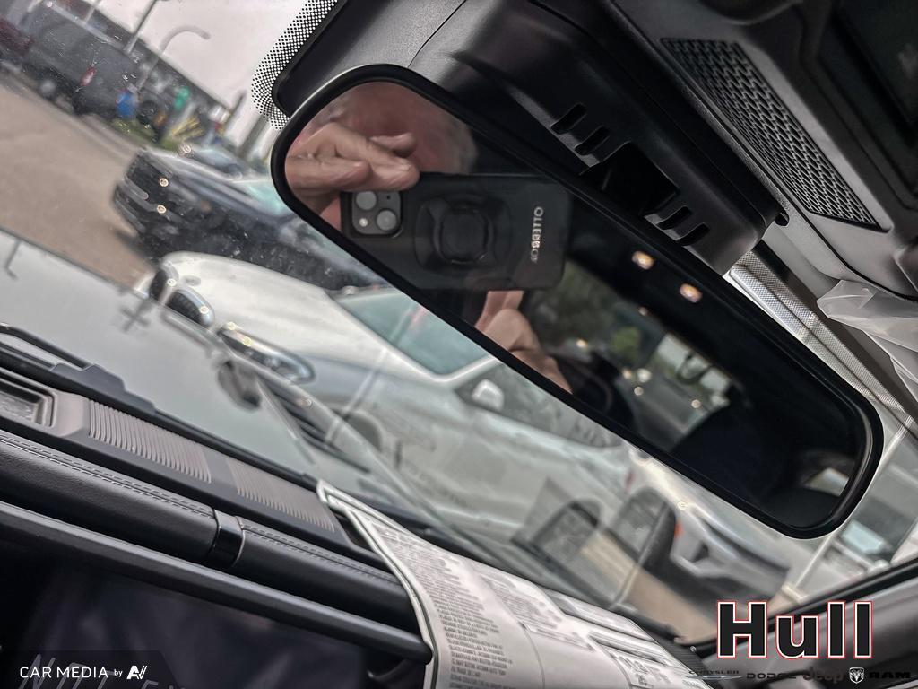 2025 Jeep Wrangler 4-Door Rubicon, Toronto, Cash