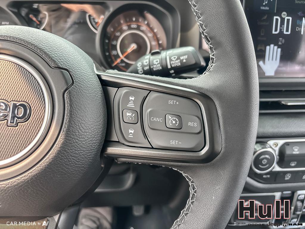 2025 Jeep Wrangler 4-Door Willys, Toronto, Cash