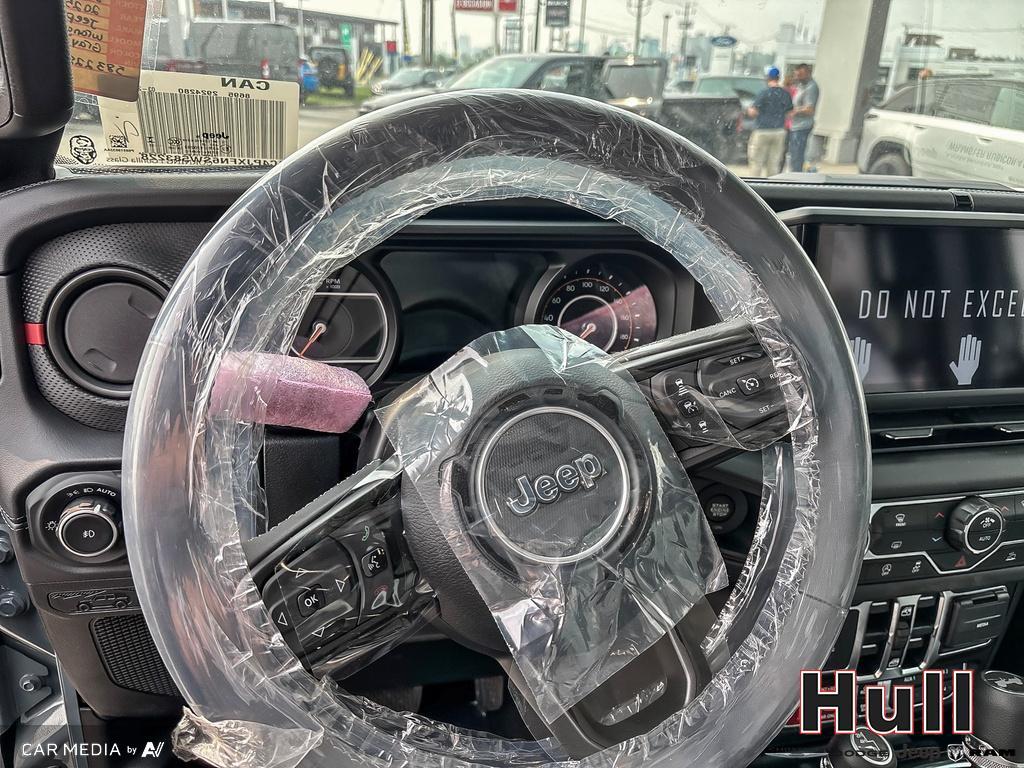 2025 Jeep Wrangler 4-Door Rubicon, Toronto, Cash