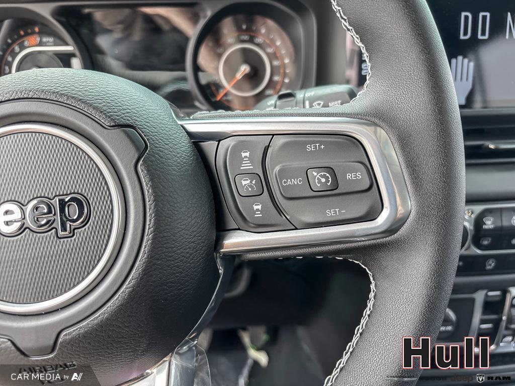 2025 Jeep Wrangler 4-Door Sahara, Toronto, Cash