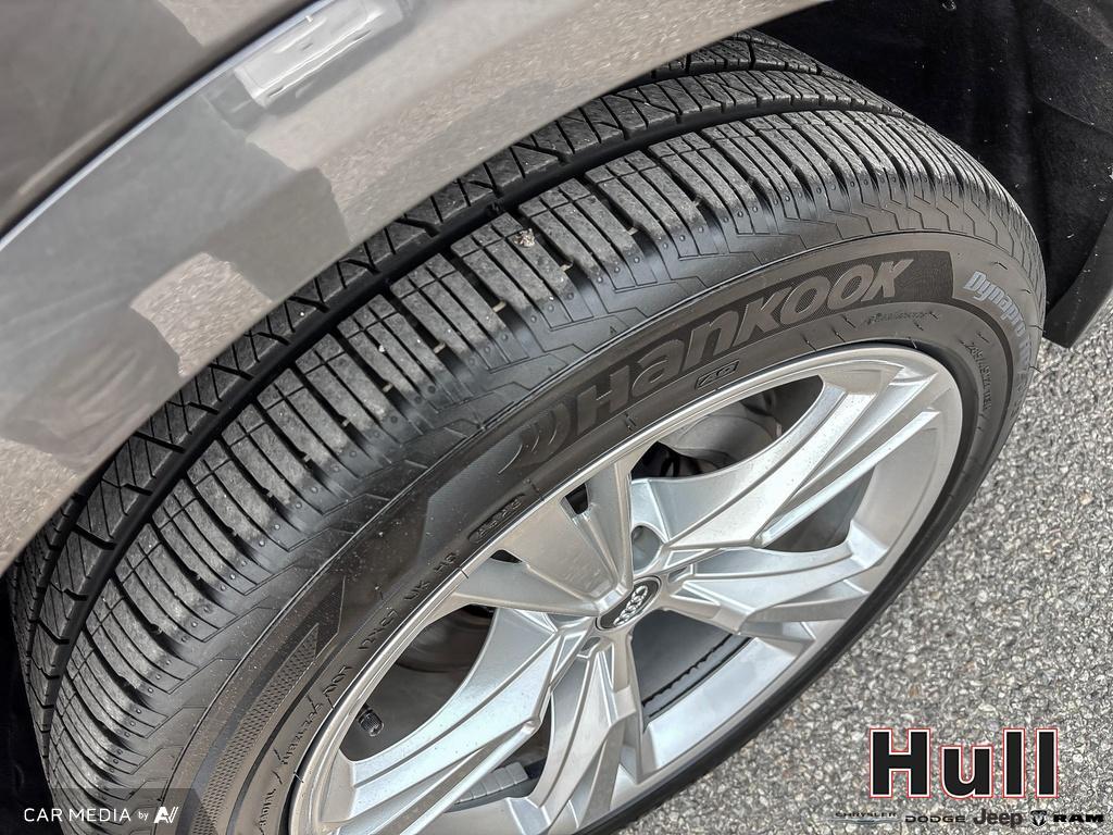 2019 Audi Q8 55 Technik, Toronto, Cash