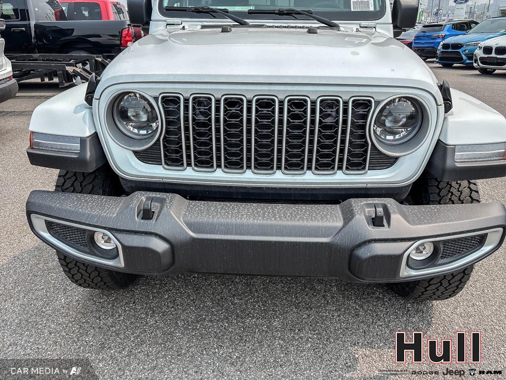 2025 Jeep Wrangler 4-Door Sahara, Toronto, Cash