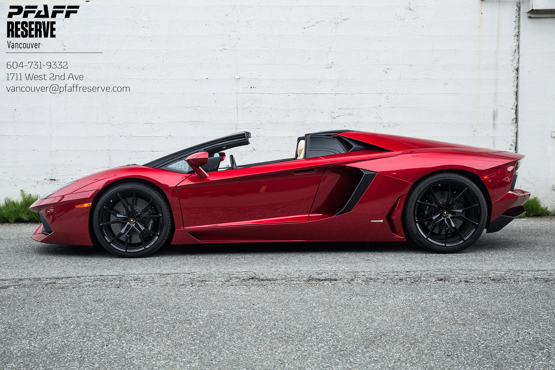 2016 Lamborghini Aventador LP 700-4 Roadster