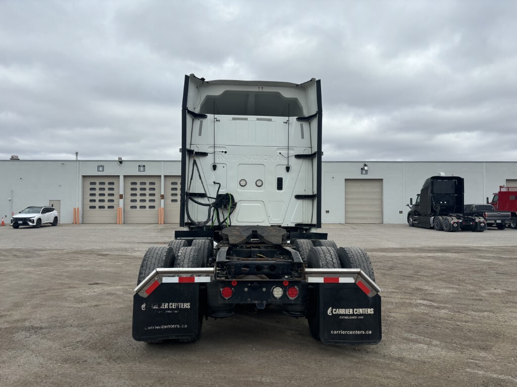 2018 International LT625