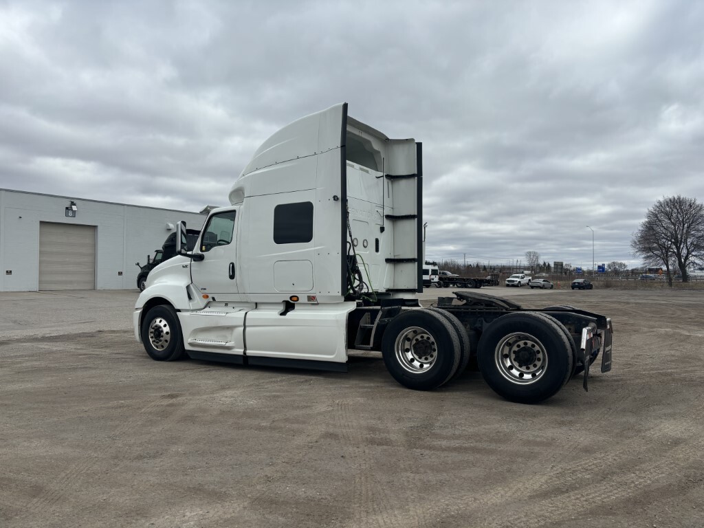 2018 International LT625