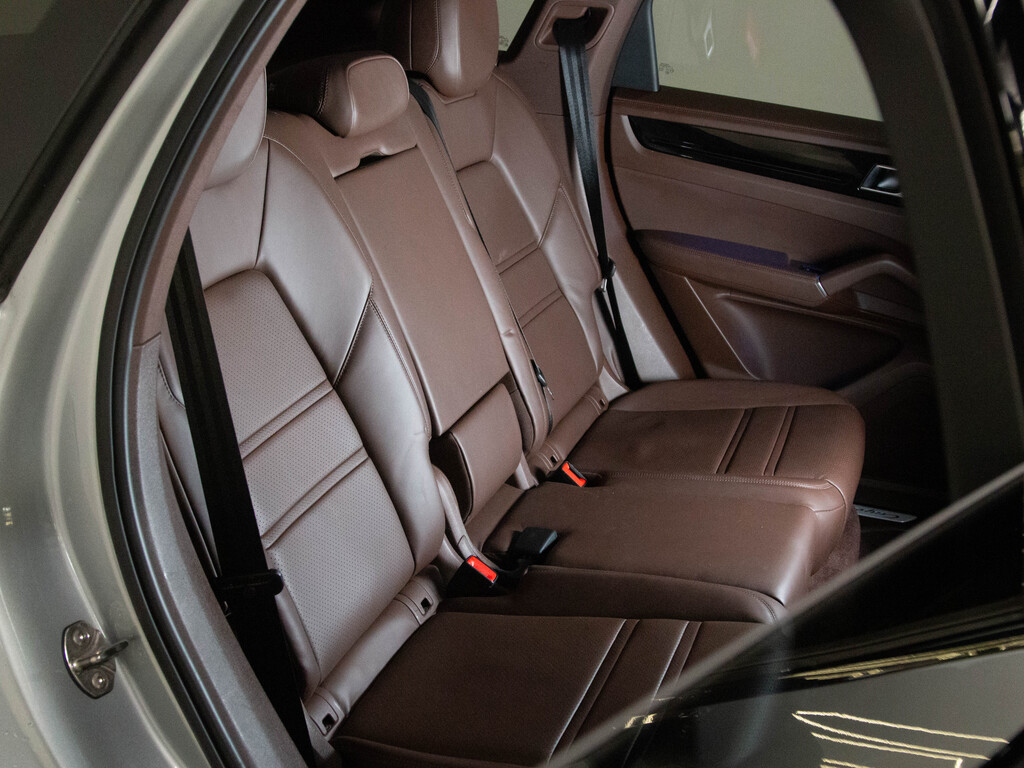 2020 Porsche Cayenne PREMIUM PLUS  SPORTS DESIGN PKG   BOSE   21" RIM, Toronto, Cash