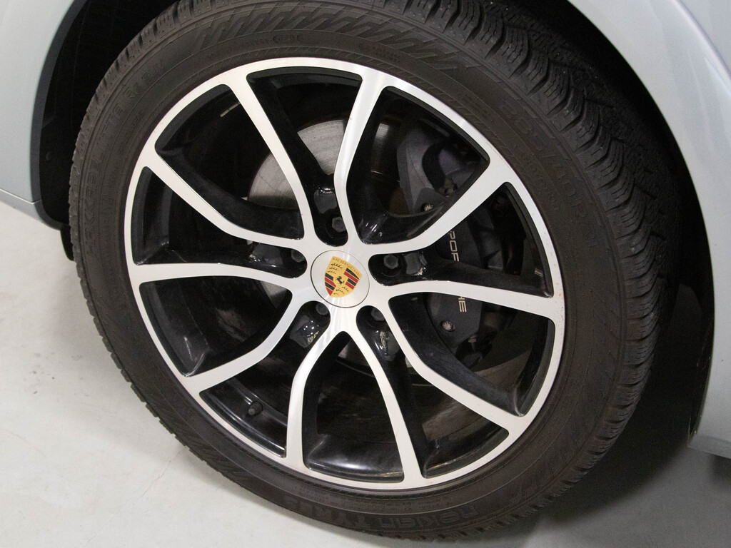 2020 Porsche Cayenne PREMIUM PLUS  SPORTS DESIGN PKG   BOSE   21" RIM, Toronto, Cash