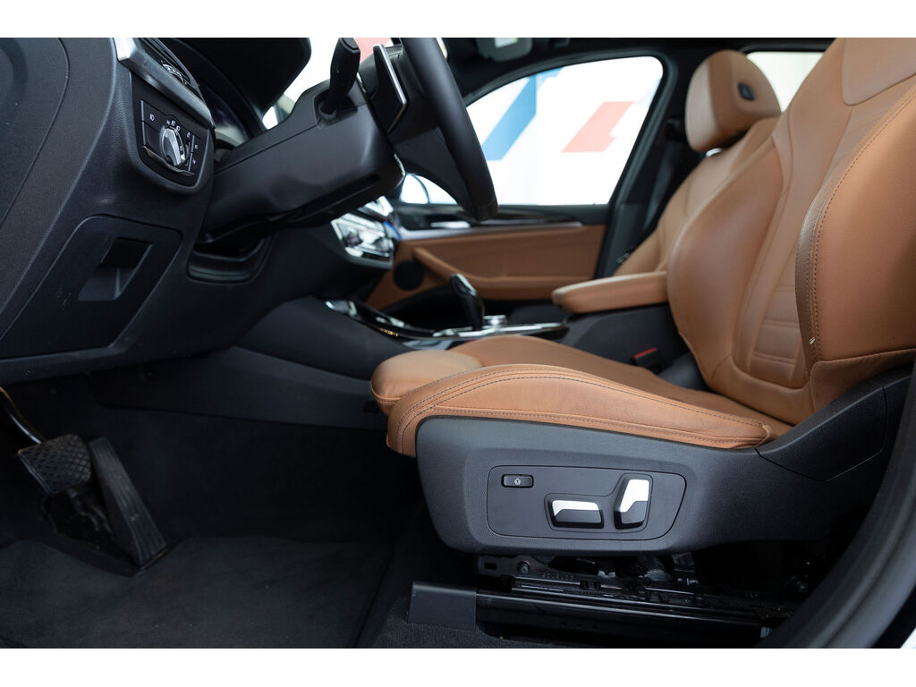 2021 BMW X3 PHEV xDrive30e, Vancouver, Cash