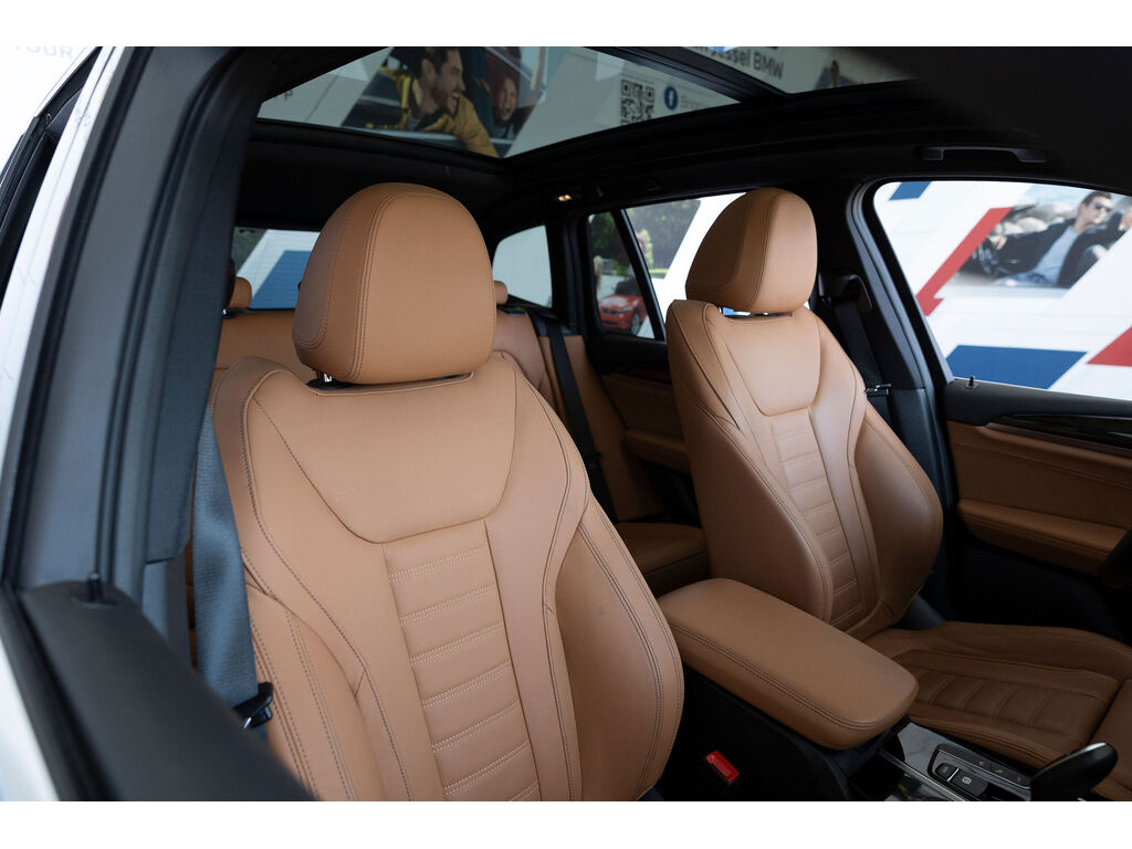 2021 BMW X3 PHEV xDrive30e, Vancouver, Cash