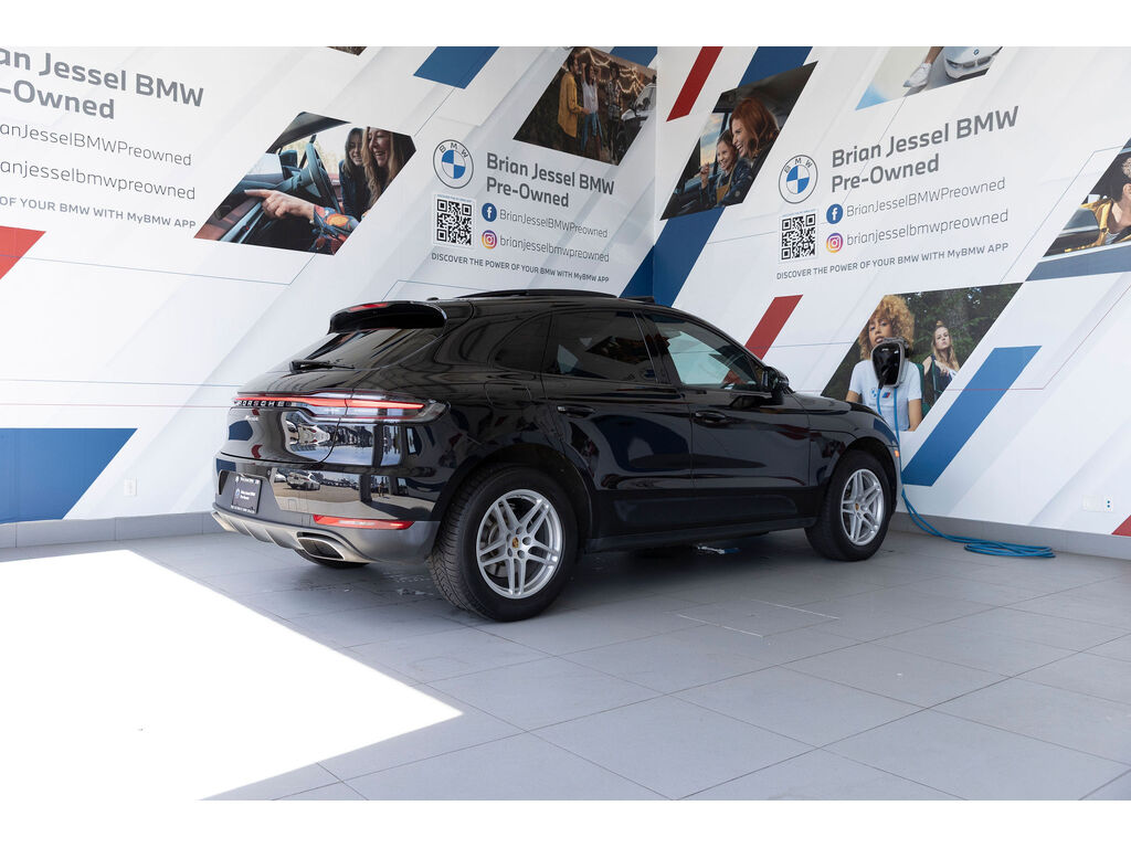 2020 Porsche Macan , Vancouver, Cash