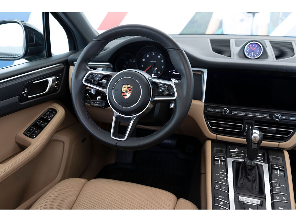2020 Porsche Macan , Vancouver, Cash