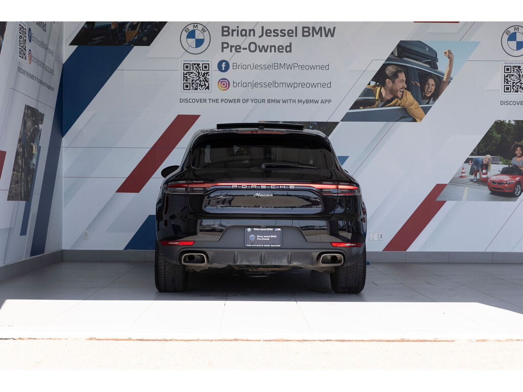 2020 Porsche Macan , Vancouver, Cash