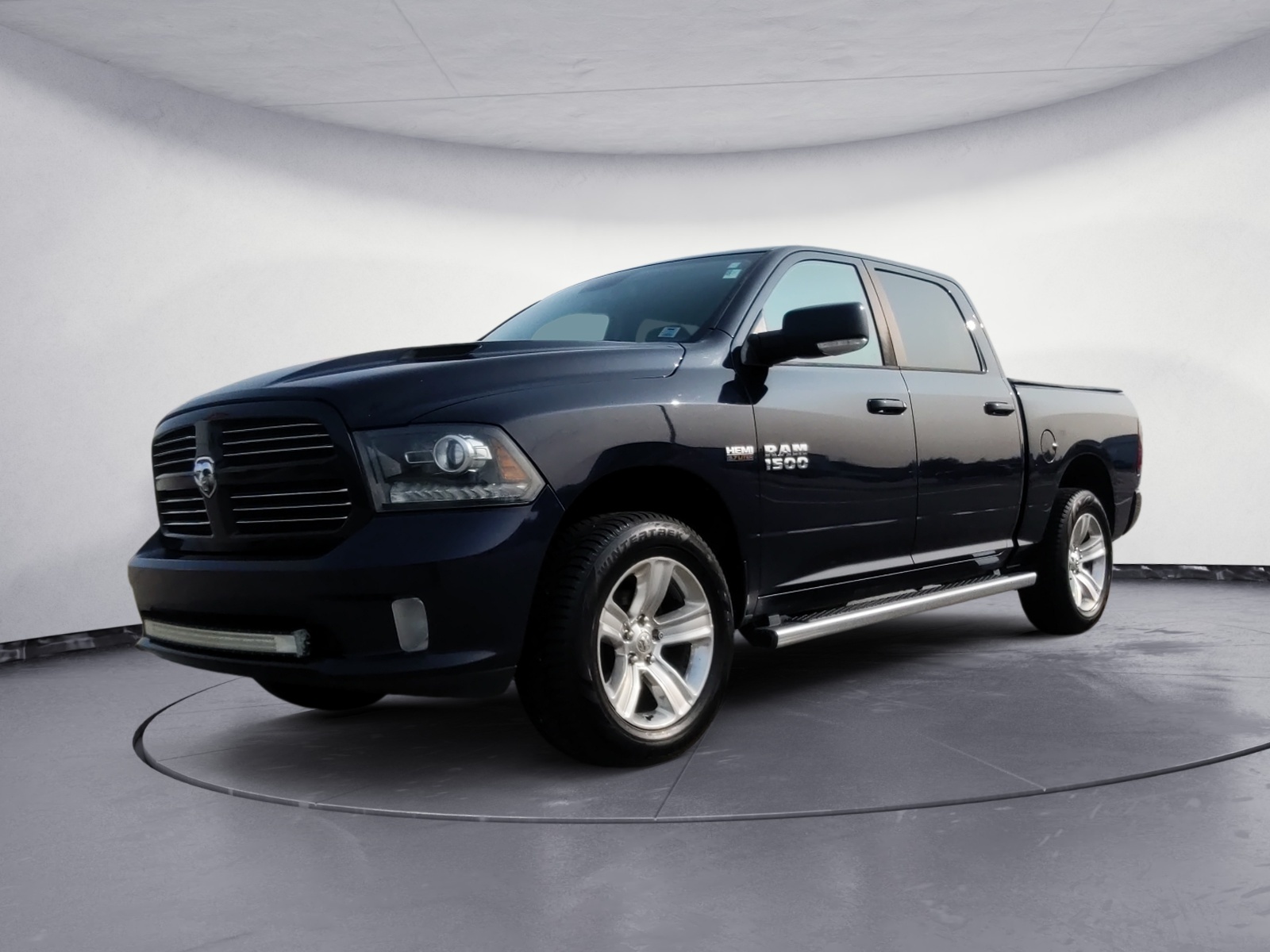 2016 Ram 1500 SPORT