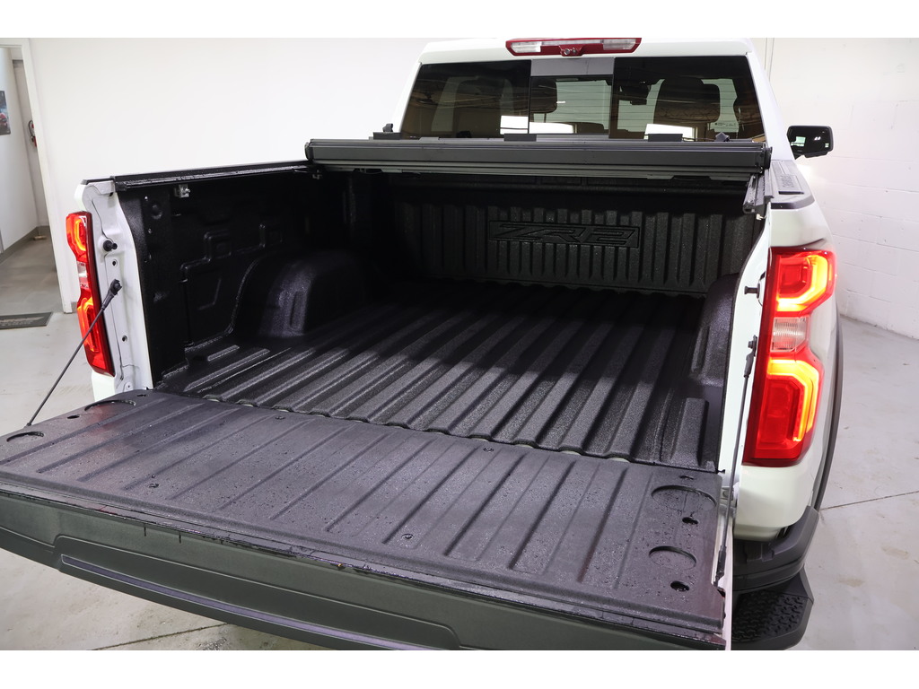 2024 Chevrolet Silverado 1500 ZR2, Toronto, Cash