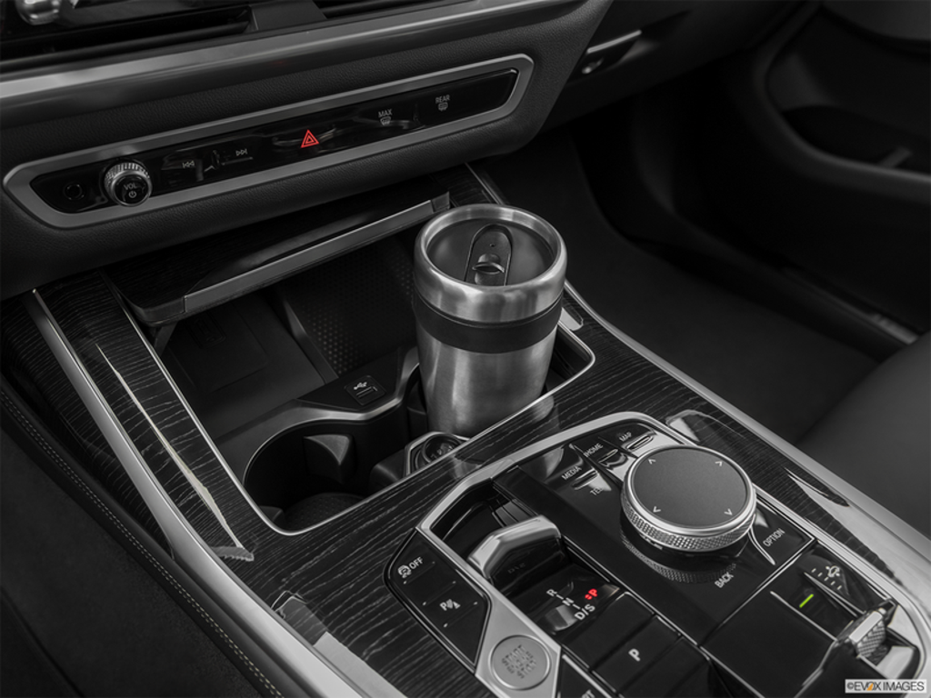 2025 BMW X7 M60i xDrive, Vancouver, Cash