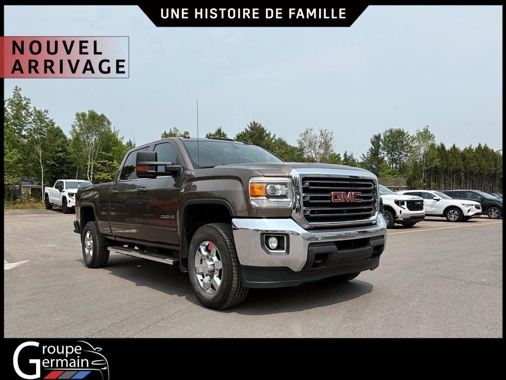 2015 GMC Sierra 2500 HD 4WD CREW CAB SLE | 6.0L | BOITE DE 6 1/2 |