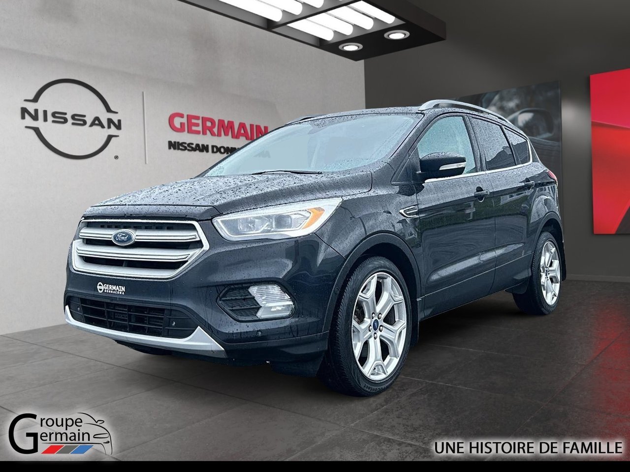 2019 Ford Escape AWD TITANIUM | SIÈGES CHAUFFANTS | DÉMARREUR |